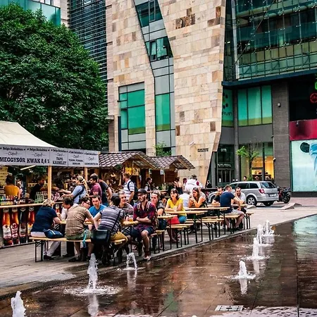 Bpstyle Prestige Exclusive Luxe Parking Breakfast Apartman *