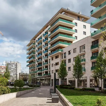 Bpstyle Prestige Exclusive Luxe Parking Breakfast Apartment *